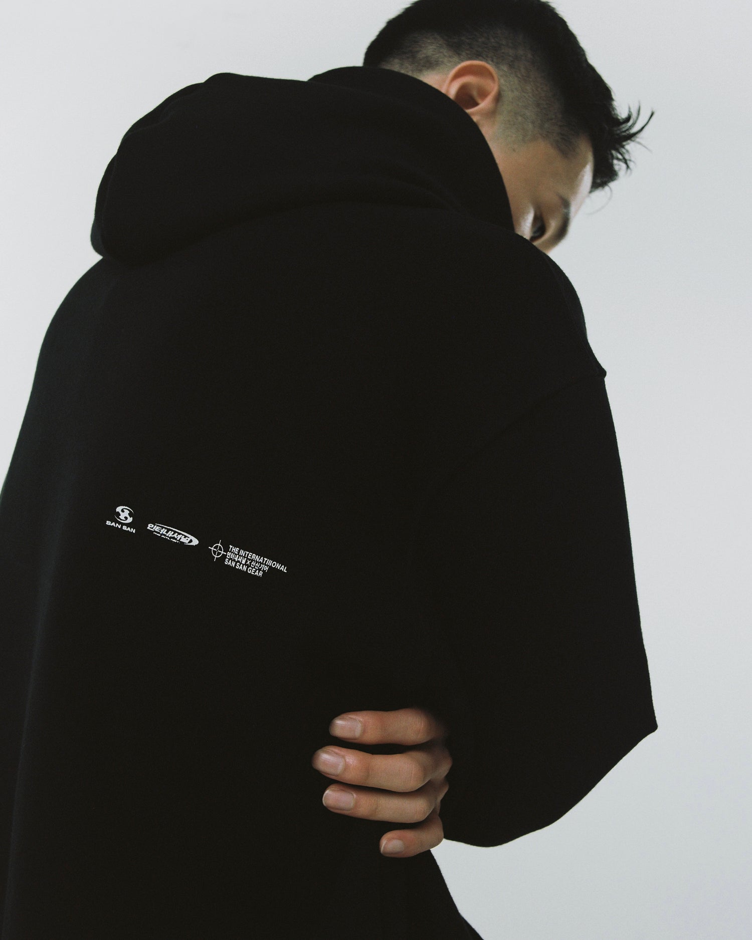 SAN SAN GEAR X THE INTERNATIIIONAL