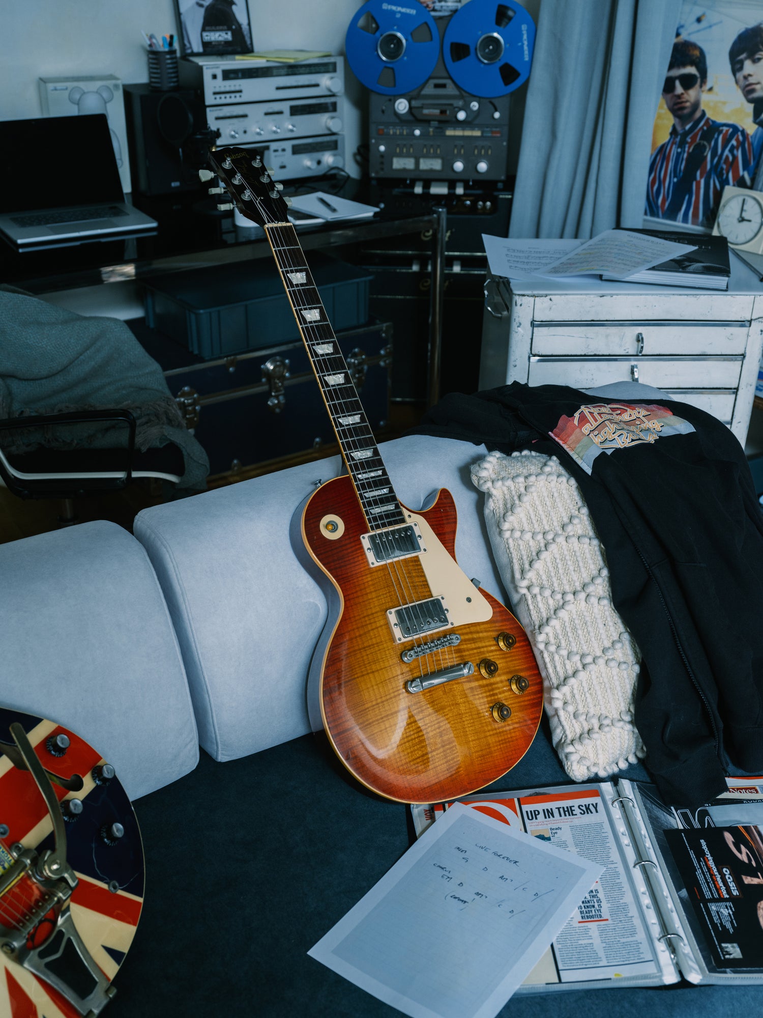 SAN SAN GEAR X OASIS