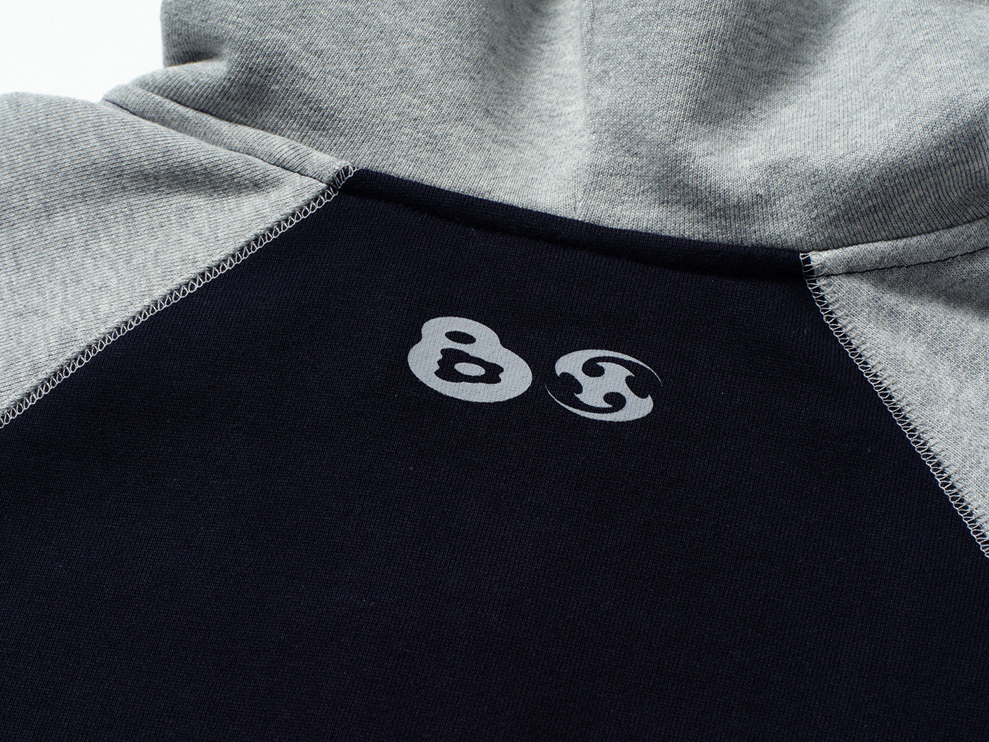 SAN SAN X b.E ZIP-UP HOODIE_25SS