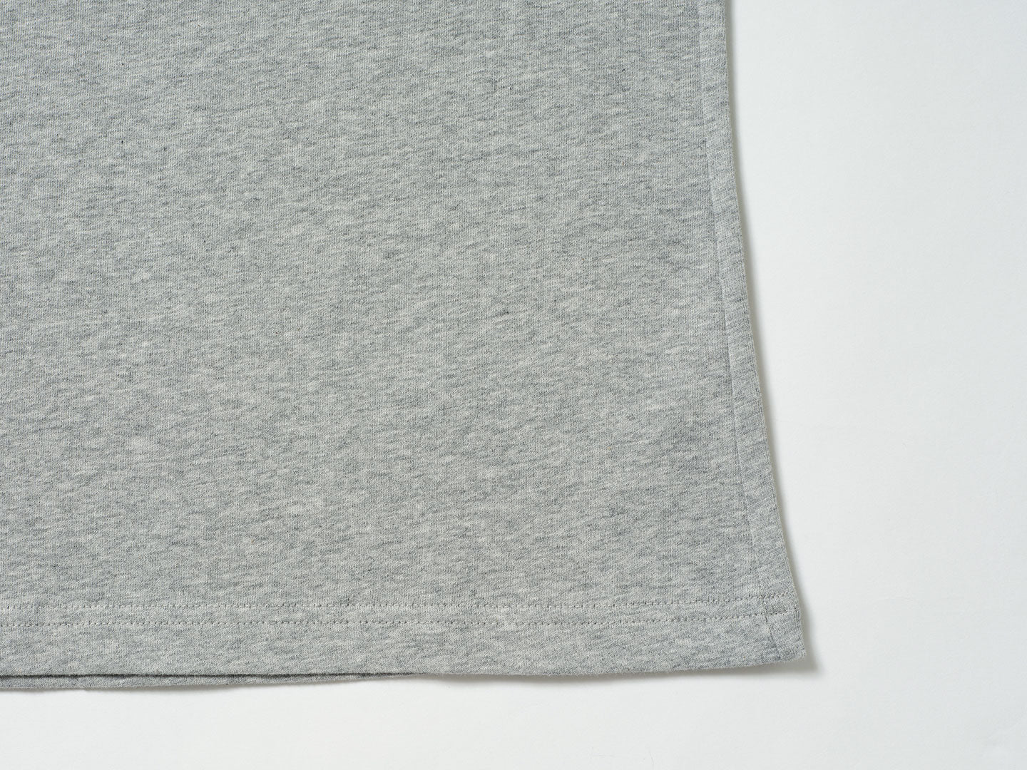SAN SAN X b.E LOGO T-SHIRT_25SS
