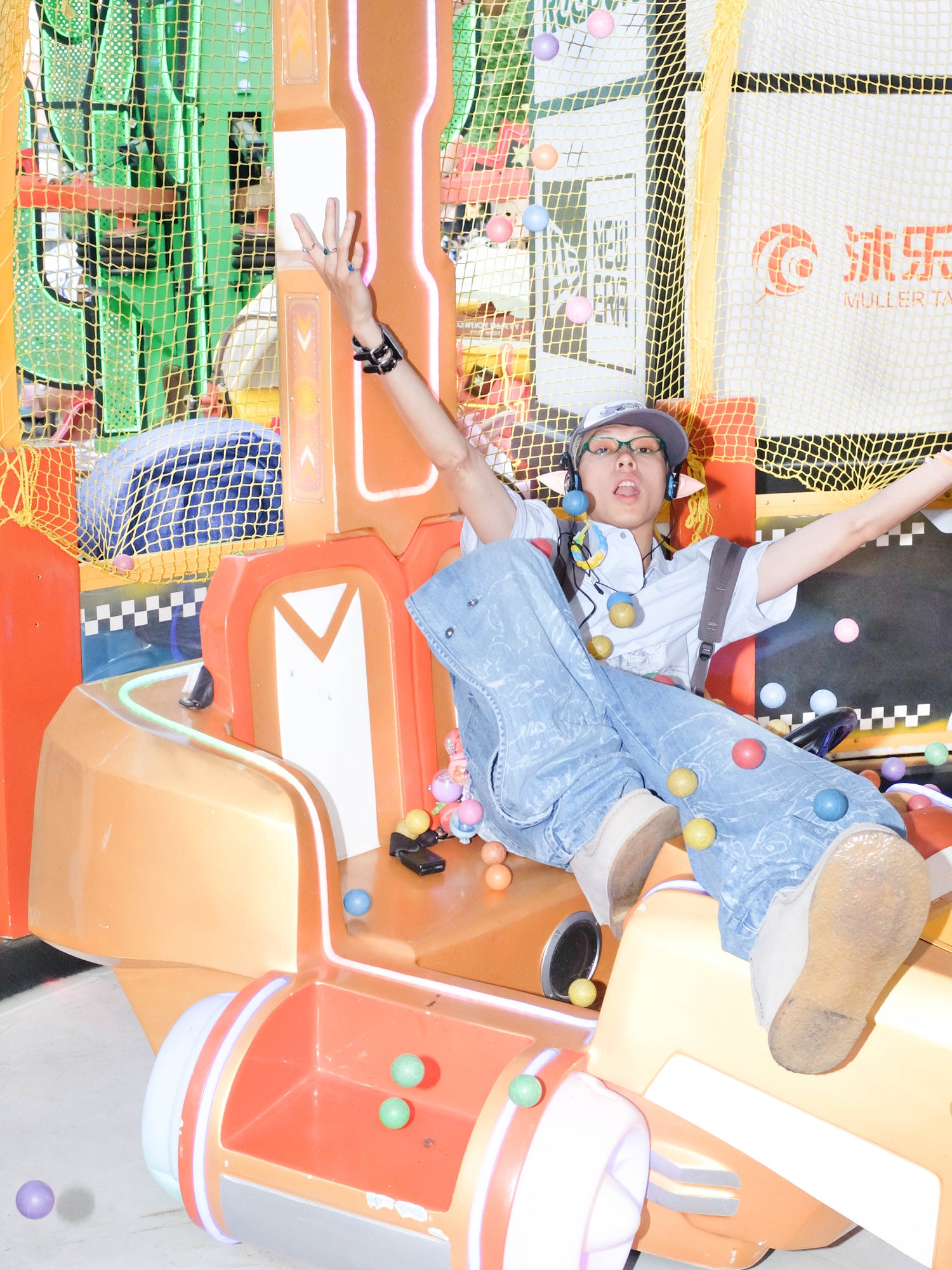 SAN SAN GEAR X YUMIN HA