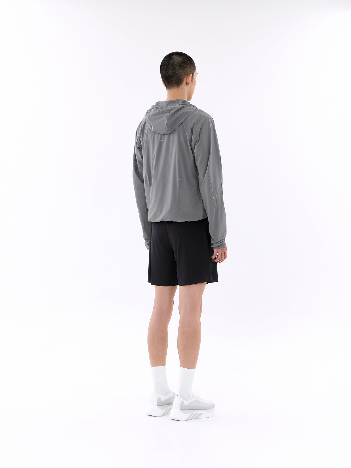 BREEZE HOODED WINDBREAKER