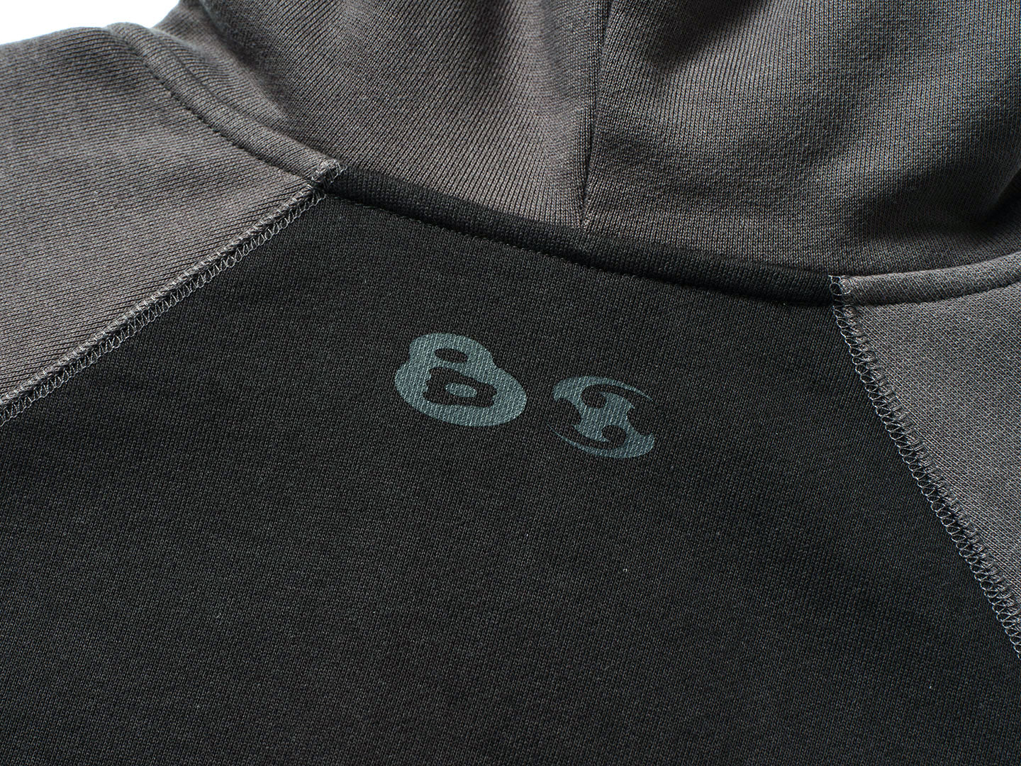 SAN SAN X b.E ZIP-UP HOODIE_25SS